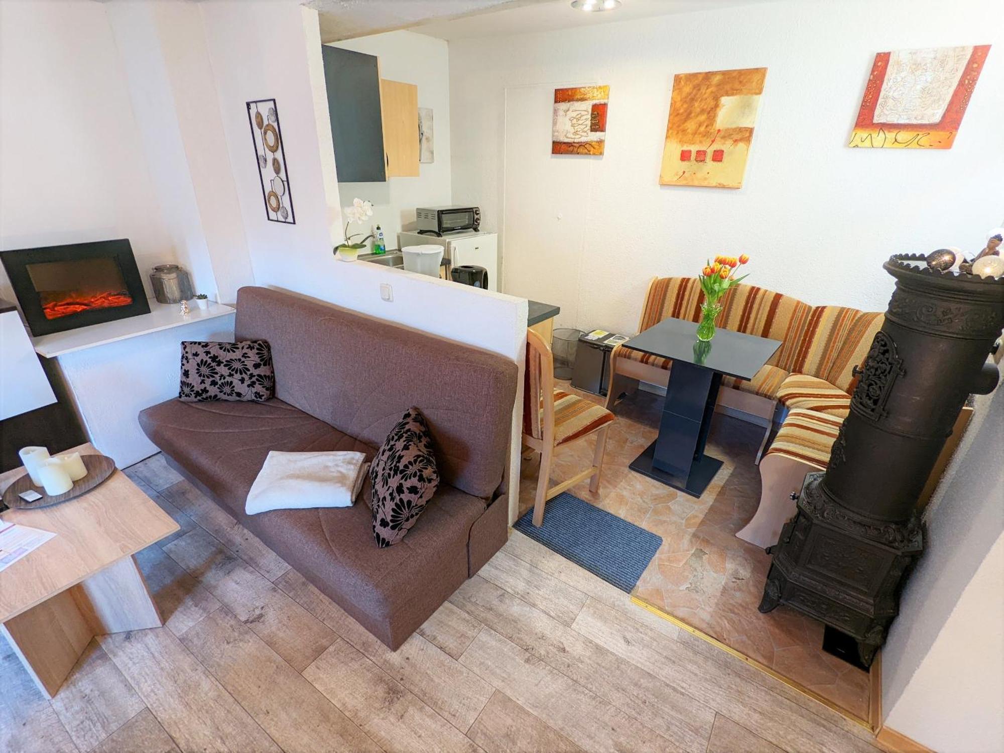 Famzi - Urlaubsmagie - Familienwohnung Mit Gemeinschaftsgarten, -Sauna & -Pool Sebnitz Zewnętrze zdjęcie