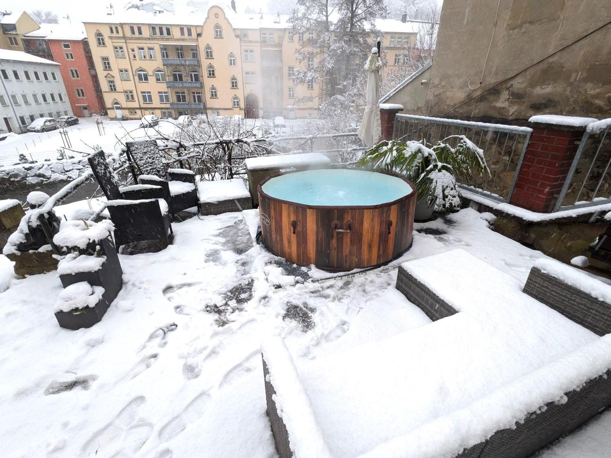 Famzi - Urlaubsmagie - Familienwohnung Mit Gemeinschaftsgarten, -Sauna & -Pool Sebnitz Zewnętrze zdjęcie
